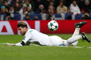 FIFA dọa 'ném' Tây Ban Nha khỏi World Cup 2018