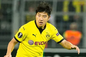 Ulsan Hyundai có cầu thủ Dortmund đá với U-23 VN?