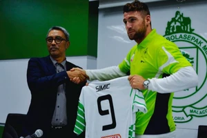 Cựu tiền đạo Bình Dương, Long An đầu quân cho Kelantan