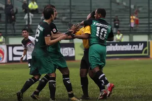 Indonesia mời “vua sân cỏ” Nhật nâng cấp trọng tài