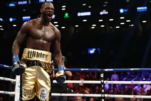 Tay đấm 'độc cô cầu bại' Wilder hạ đối thủ thứ 40