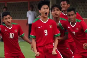Vắng thủ môn Duy Dũng, U-16 VN thua U-16 Indonesia