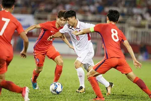 Luật hóa cầu thủ trẻ đá ở giải cao nhất quốc gia