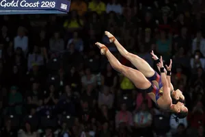 Thầy ra tòa, trò vẫn cứ đoạt… vàng