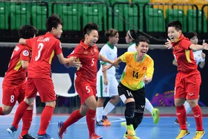 Hạ Indonesia, Việt Nam vào bán kết châu Á