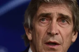 Bỏ Hà Bắc Trung Cơ, Pellegrini về lại Anh