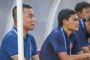 'Quỹ sân nhà' cạn rồi Tài Em ơi!