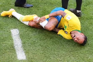 Neymar, một 'tấm gương tồi' của thế giới