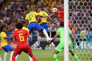 Fernandinho bị phân biệt chủng tộc, Ignashevich chia tay