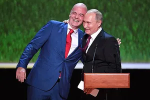 Chủ tịch FIFA: Tôi sẽ học tiếng Nga