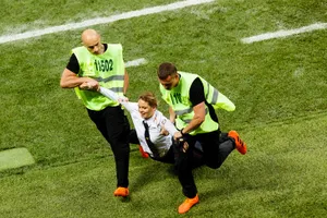 Lực lượng quản lý trận chung kết World Cup 2018 bị phạt