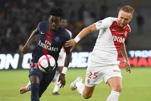 Con trai Tổng thống ghi bàn cho PSG ở Trung Quốc