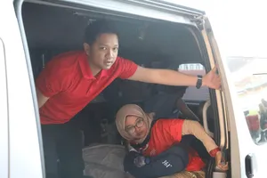 Hùng Dũng chấn thương nhập viện