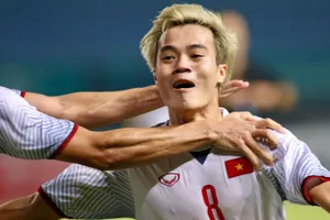 Chiến thắng của Olympic Việt Nam có cả máu và hoa hồng