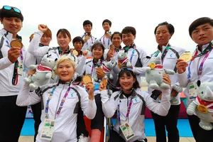 Đội thuyền rồng liên Triều không thể dự giải thế giới ở Mỹ