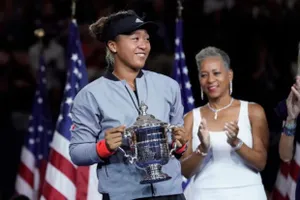 Naomi Osaka lần đầu lên tiếng về phản ứng của đàn chị Serena