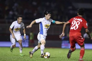 Công Phượng lập cú đúp trong cơn 'mưa gôn'