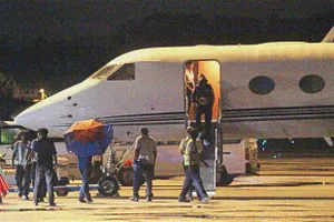 Lee Chong Wei từ Đài Loan bay về Malaysia sau điều trị ung thư