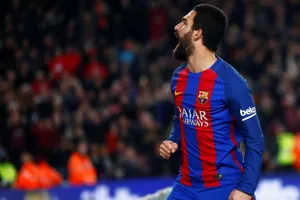 Siêu sao của Barcelona nguy cơ ngồi tù 12,5 năm