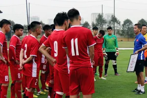 U-19 Việt Nam “săn” bàn thắng... 500 USD