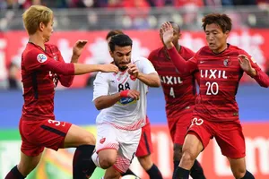 Cúp Champions League về Nhật Bản?