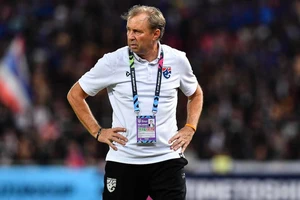 Thái Lan 'cài người' từng đá V-League để kiểm soát Rajevac