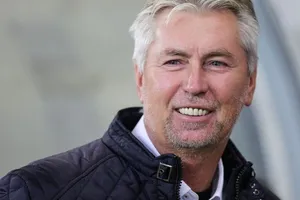 'Kèo thơm' của Việt Nam đòi 'lật' đội tuyển số 1 Iran