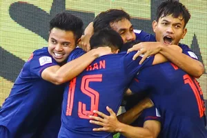 Tuyển Thái Lan được thưởng 10 triệu baht