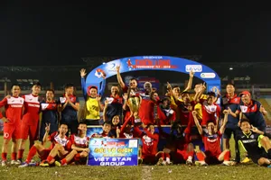 Đội bóng vùng đất mỏ lên ngôi vô địch