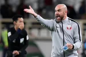 Không fan không sao cả, chúng tôi sẽ đá cho UAE biết