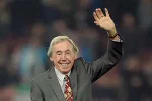 Nhà vô địch World Cup, thủ môn huyền thoại tuyển Anh qua đời