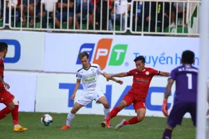 Thầy Chung 'đánh úp' HA Gia Lai nơi phố núi