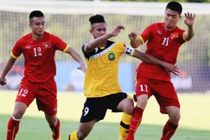 Có quy chế ngoại giao cho cầu thủ giàu nhất thế giới đến VN?