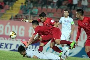 Trận đấu giữa 2 thành phố kết nghĩa nhưng rất nóng