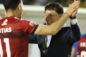 Thầy Chung 'điểm mạch đội tuyển Việt Nam thu nhỏ'