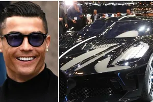 Ronaldo mua siêu xe Bugatti giá 11 triệu euro