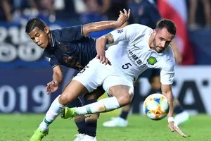 Buriram Utd của Xuân Trường gãy mục tiêu thứ nhất