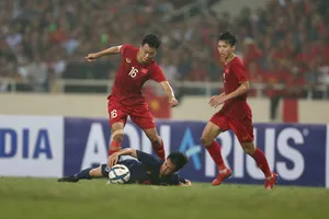 Thái Lan sẽ ‘phân thân’ đá giải Merlion và King’s Cup ra sao?