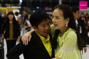 Tuyển Thái Lan lên đường dự World Cup, mục tiêu vượt vòng bảng