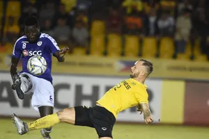 'Tuyển Việt Nam thu nhỏ’ hòa ở Bacolod