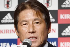 HLV Nishino tuyên bố cần 10 ngày chuẩn bị để hạ tuyển Việt Nam