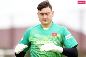 Có bao nhiêu đồng đội của Đặng Văn Lâm ở đội tuyển Thái Lan?