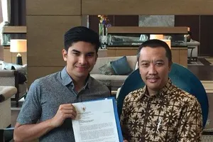 Sợ bị FIFA phạt, Indonesia đến khách sạn xin lỗi Malaysia