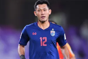 HLV Nishino chọn cầu thủ cao to thay Chanathip