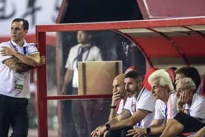 Hai huyền thoại thế giới cùng lỗi hẹn với chức vô địch châu Á