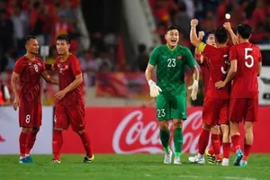 Thái Lan 'soi' cả chuyện tiền nong của tuyển Việt Nam