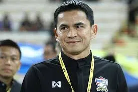 Kiatisak nói gì về đội tuyển Việt Nam?