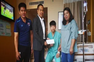 Từ Manila, HLV Nishino gửi lời chúc mừng Ekanit