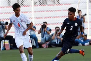 Xác định đội đầu tiên vào bán kết bóng đá nam SEA Games 30