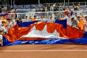 Chuyên gia sân cỏ nhân tạo có phát huy lợi thế trước Việt Nam